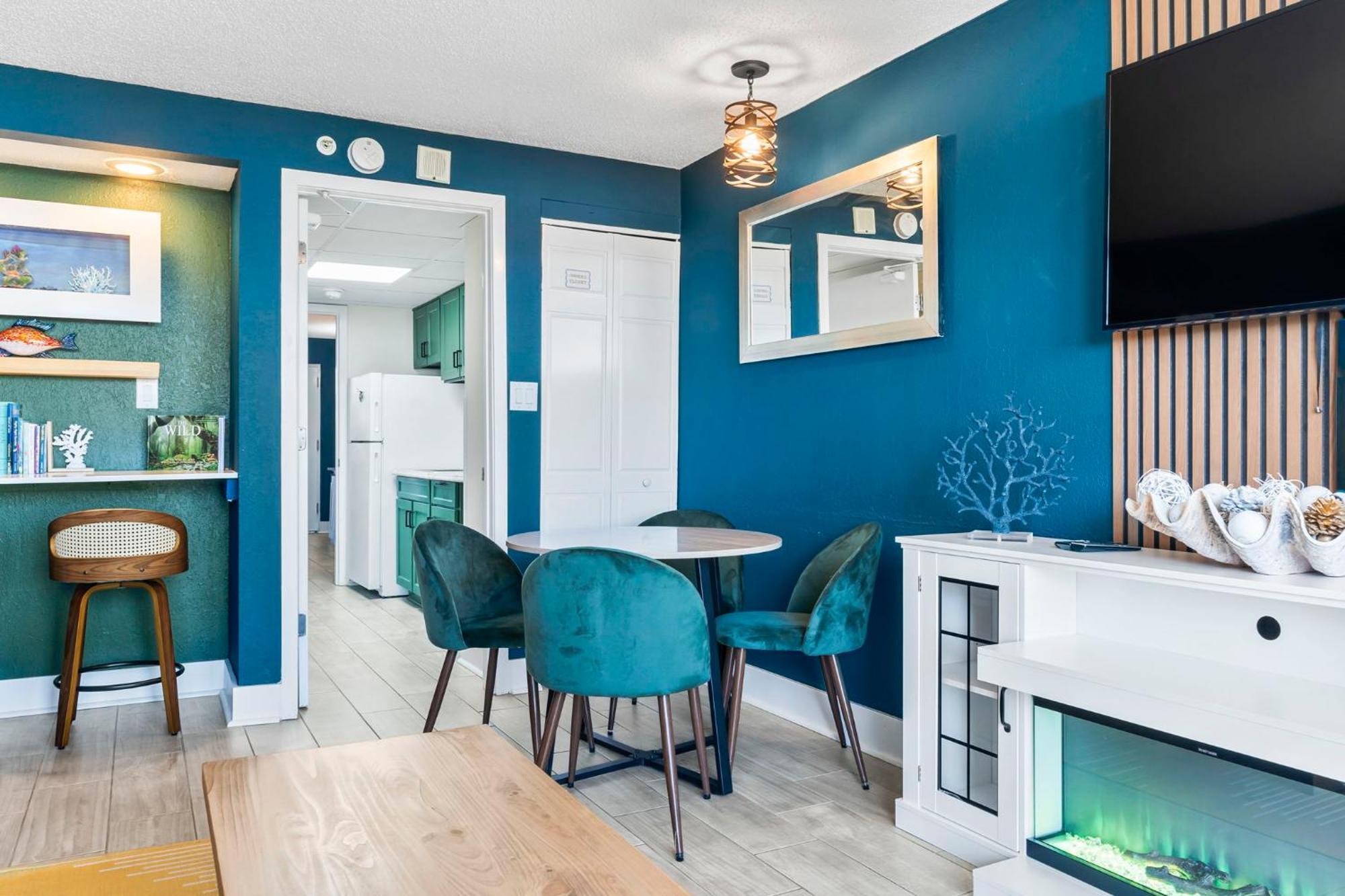 Recently Remodeled Double Queen Condo- Oceanfront Views! Boardwalk 135 Миртъл Бийч Екстериор снимка