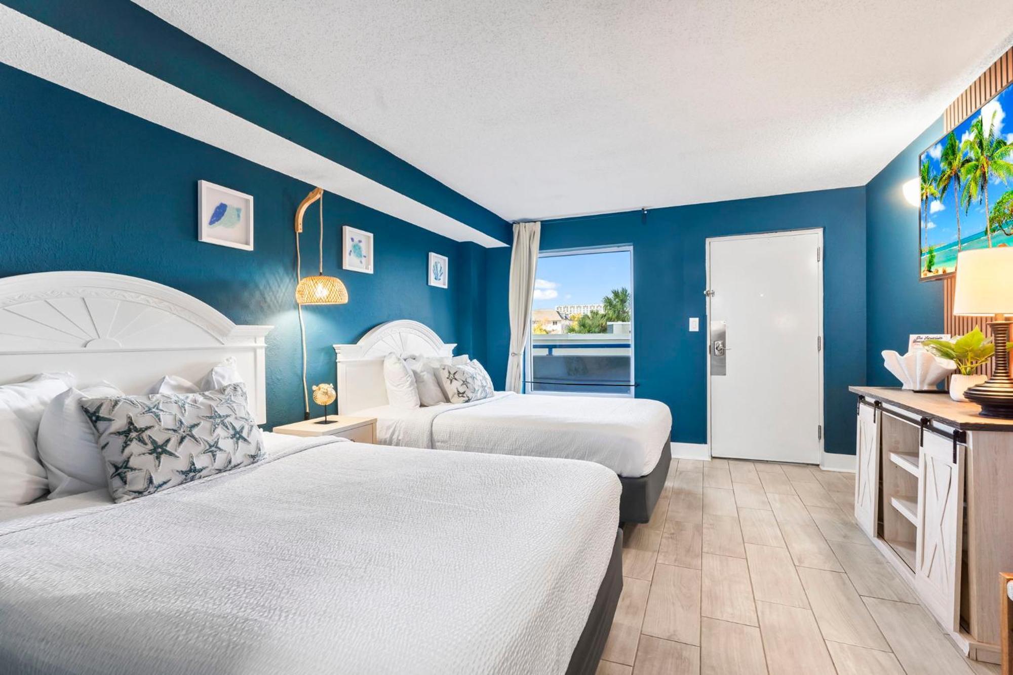 Recently Remodeled Double Queen Condo- Oceanfront Views! Boardwalk 135 Миртъл Бийч Екстериор снимка